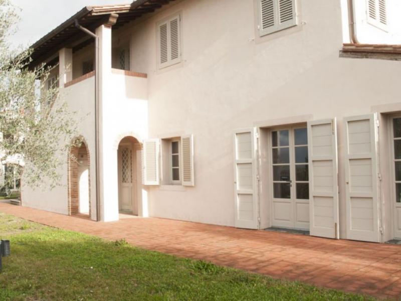 Ancient farmhouse conversion for sale in Pisa - Palaia , Tuscany 