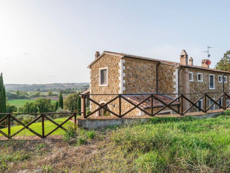 Farmhouse for sale in Grosseto , Tuscany 