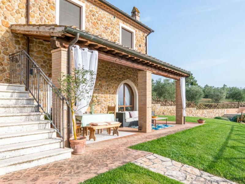 Farmhouse for sale in Grosseto , Tuscany 