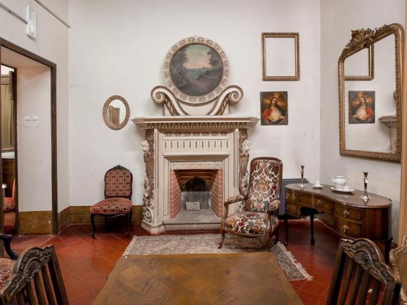 A charming period manor house for sale for sale in Arezzo - Anghiari , Tuscany 
