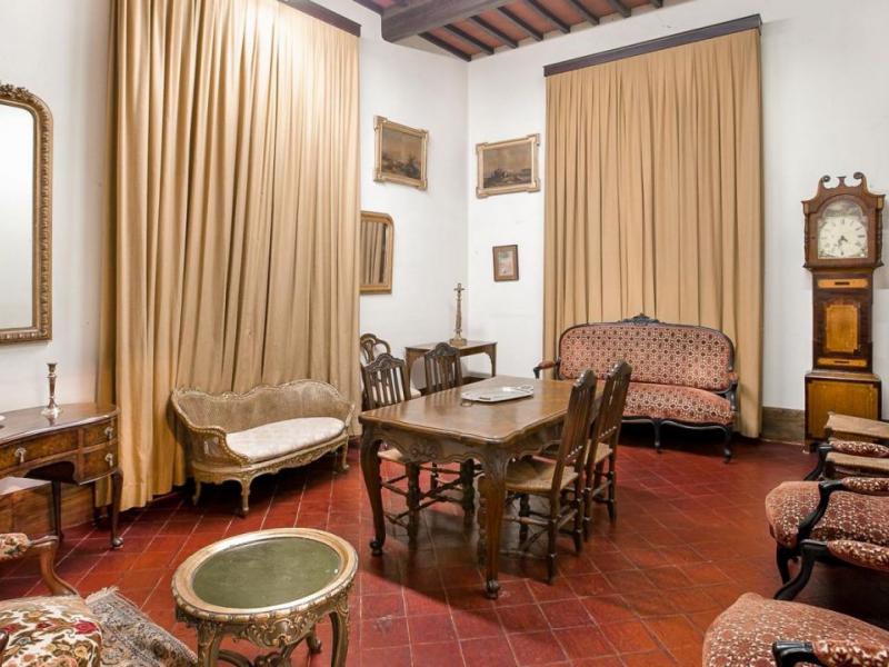 A charming period manor house for sale for sale in Arezzo - Anghiari , Tuscany 