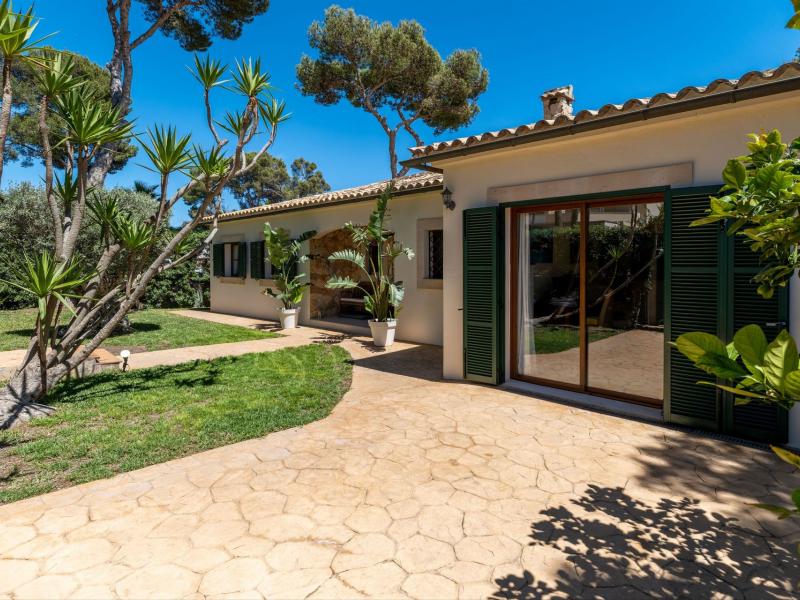 Villa for sale in Mallorca - Santa Ponsa , Santa Ponca 