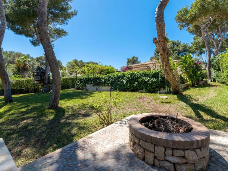 Villa for sale in Mallorca - Santa Ponsa , Santa Ponca 
