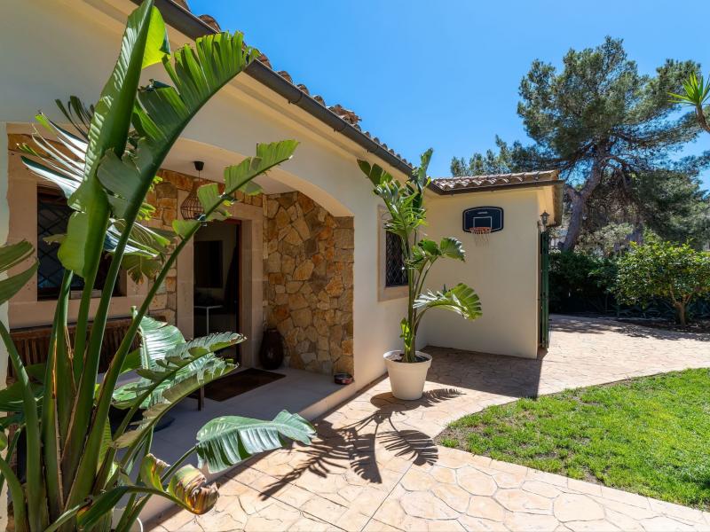 Villa for sale in Mallorca - Santa Ponsa , Santa Ponca 