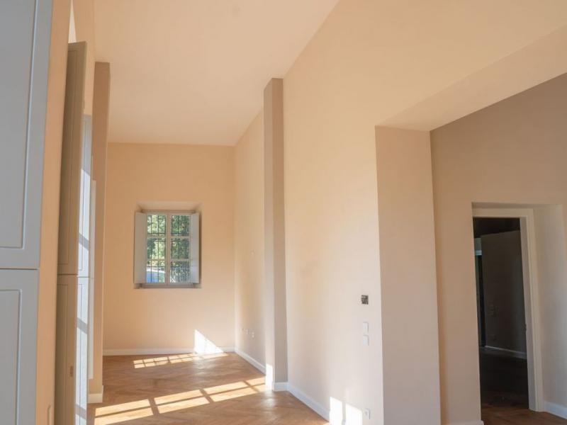 Renovated historic apartment for sale in Firenze - Fiesole , Tuscany 