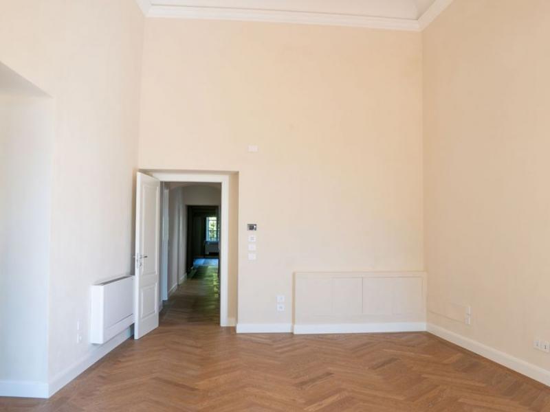 Renovated historic apartment for sale in Firenze - Fiesole , Tuscany 