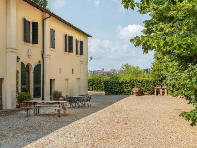 Villa for sale for sale in Siena , Tuscany 