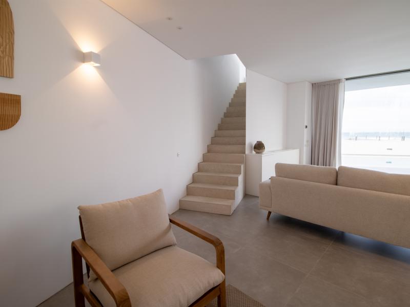 Renovated Contemporary 3-Bedroom Villa , Albufeira 