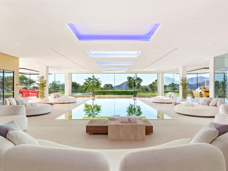 Iconic Luxury Villa for Sale in Benahavís, Andalucía , Benahavis 