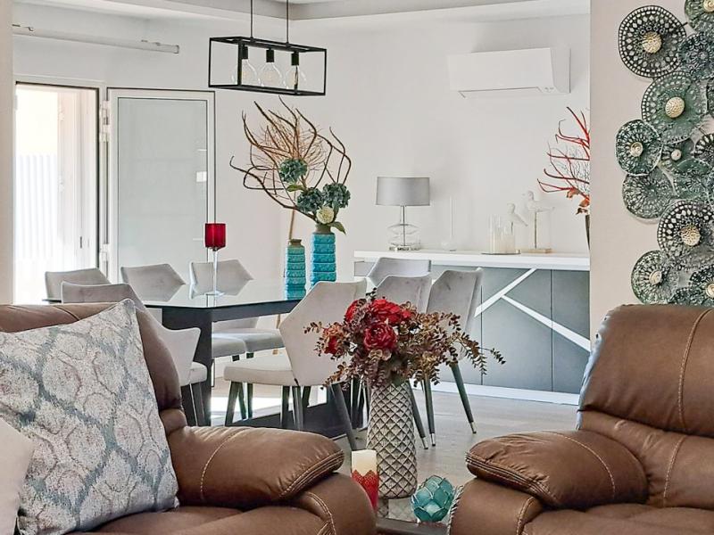 Sophisticated 4 bedroom villa for sale in Loule , Algarve , Loule 