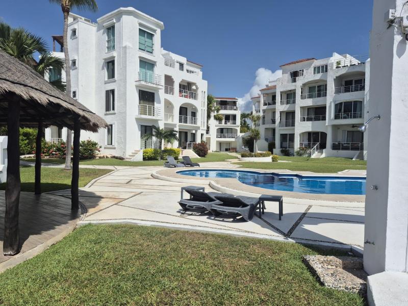 Duplex Penthouse for Sale in Cancun Hotel Zone | Lagoon Views , Quintana Roo 