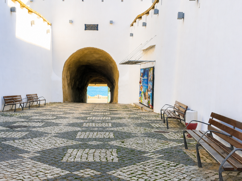 Traditional 2-Bedroom Townhouse , Albufeira 