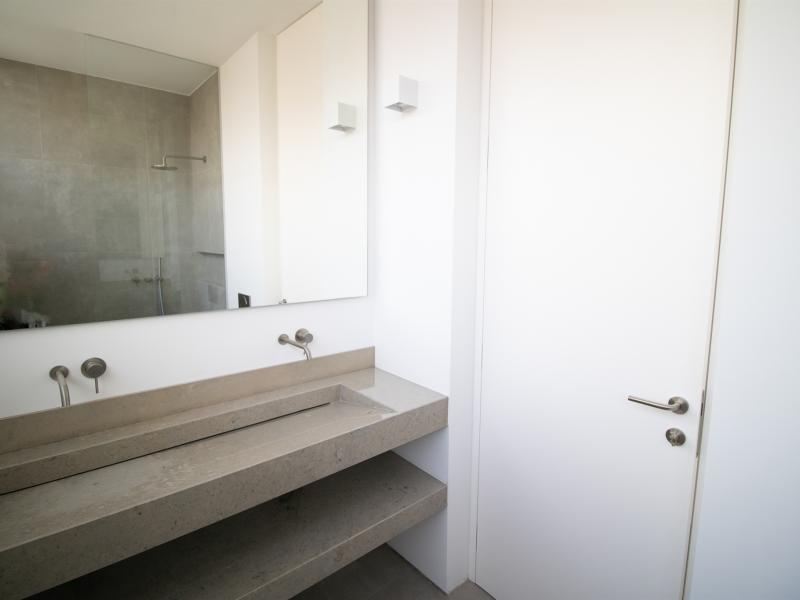 Renovated Contemporary 3-Bedroom Villa , Albufeira 