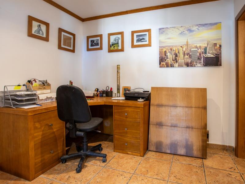 Algarve Villa for Sale in Galé – Coastal Living Near Albufeira , Albufeira 