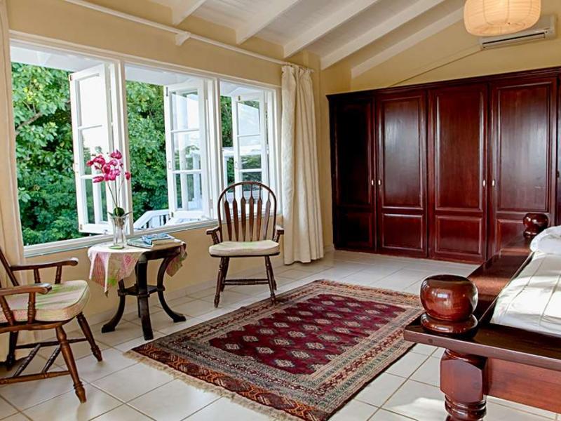 Villa Bonheur , Cap Estate , Gros lset 