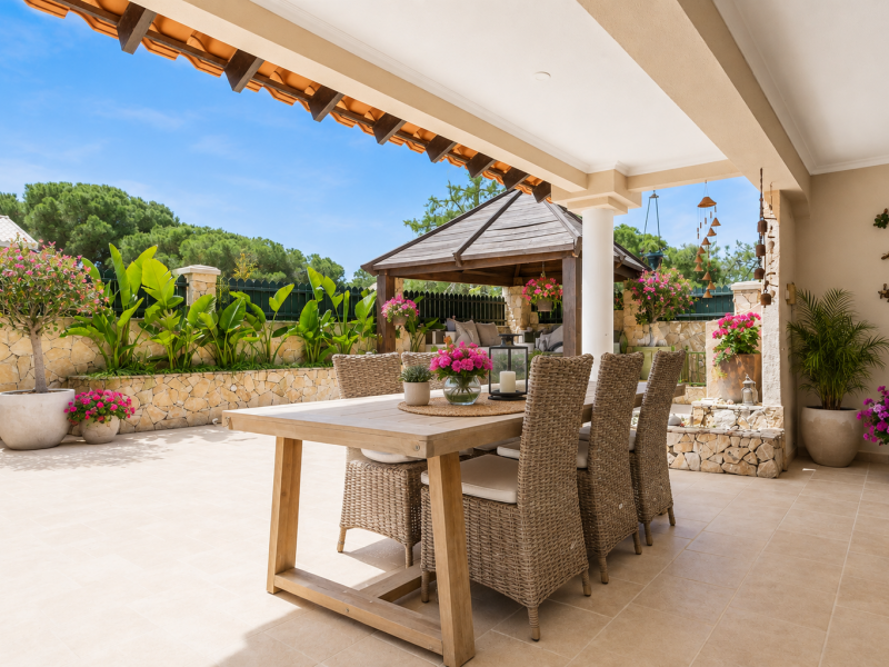 Algarve Villa for Sale in Galé – Coastal Living Near Albufeira , Albufeira 