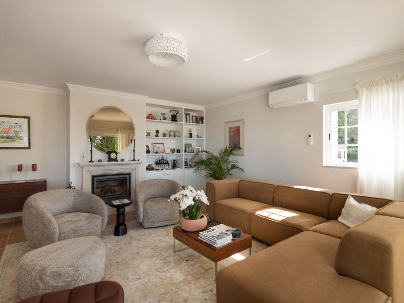 Impressively Spacious Luxury 3 Bedroom Villa in Loulé with Sea Views , Loule 
