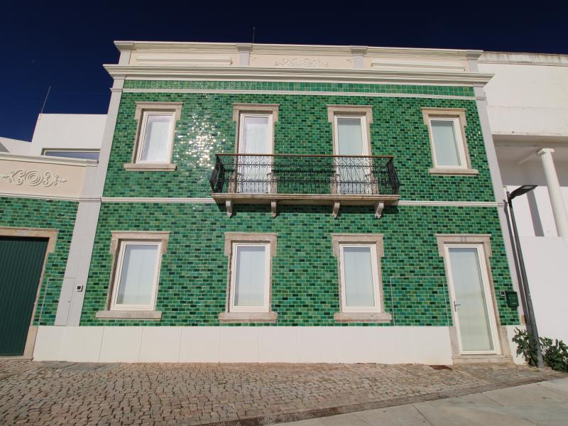 Historic Frontline Property with Rooftop Pool , Albufeira , Algarve 