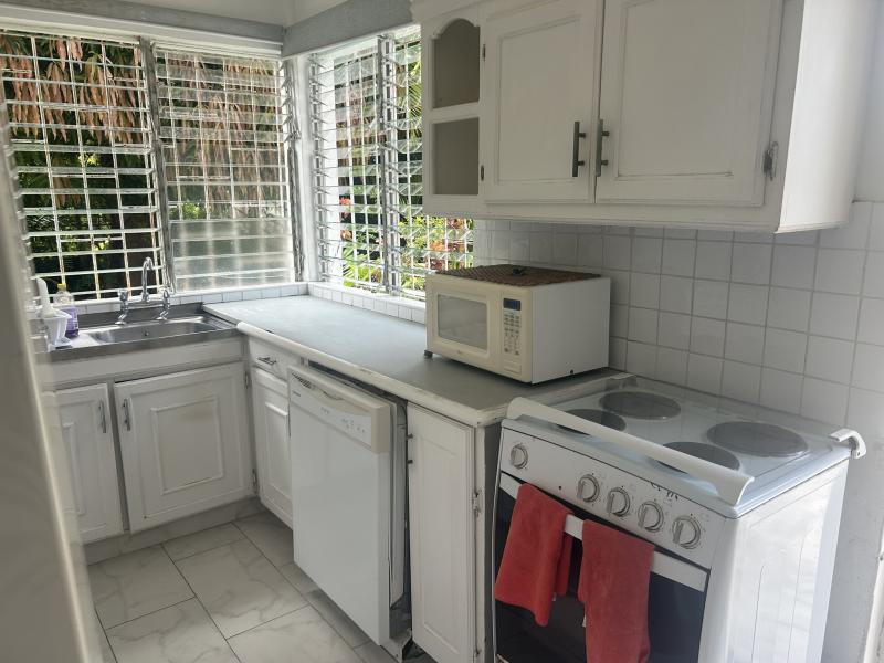Mayhoe Avenue 212