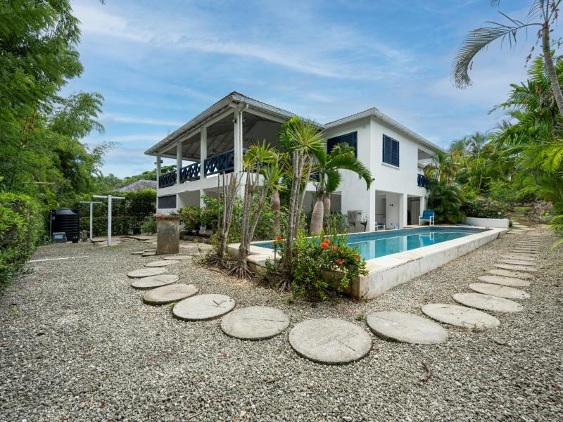 Sunset Blue , Holetown , St James , West Coast 