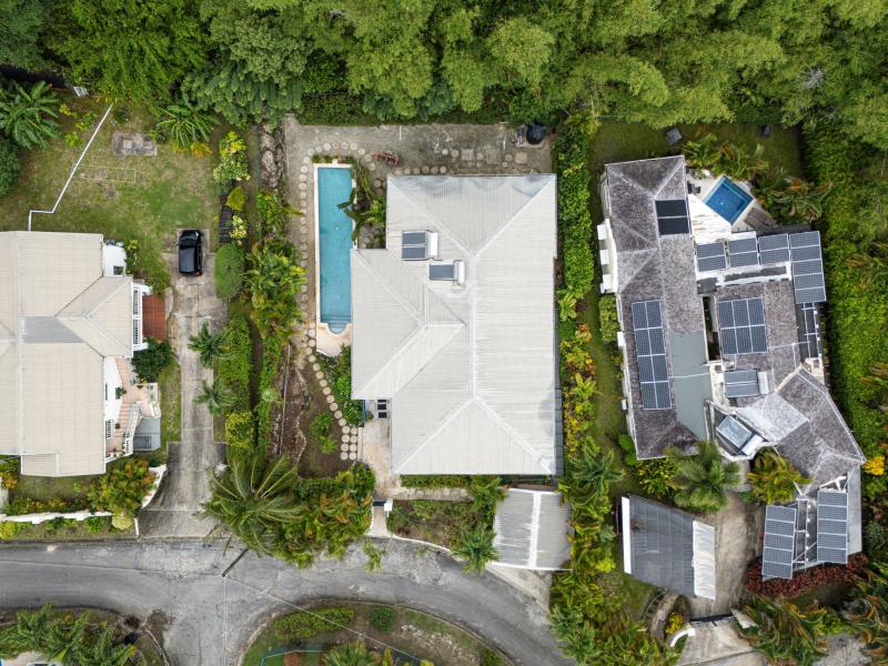 Sunset Blue , Holetown , St James , West Coast 