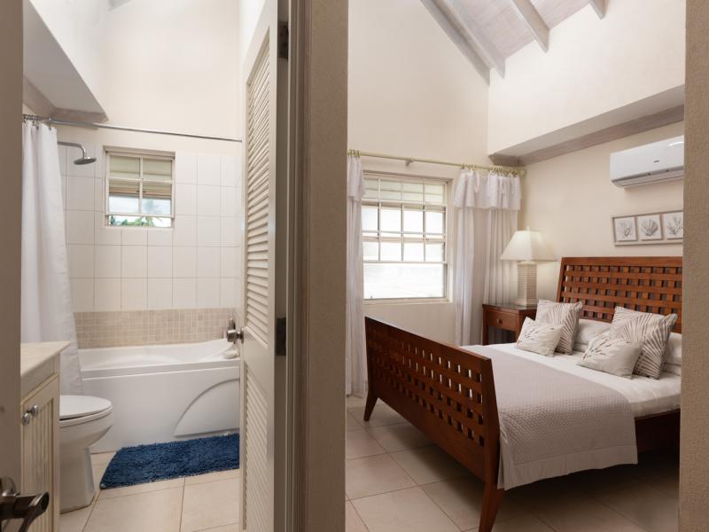 Jacaranda F4 White Sands , Beach Front , Speightstown , St Peter , West Coast , White Sands , White Sands 