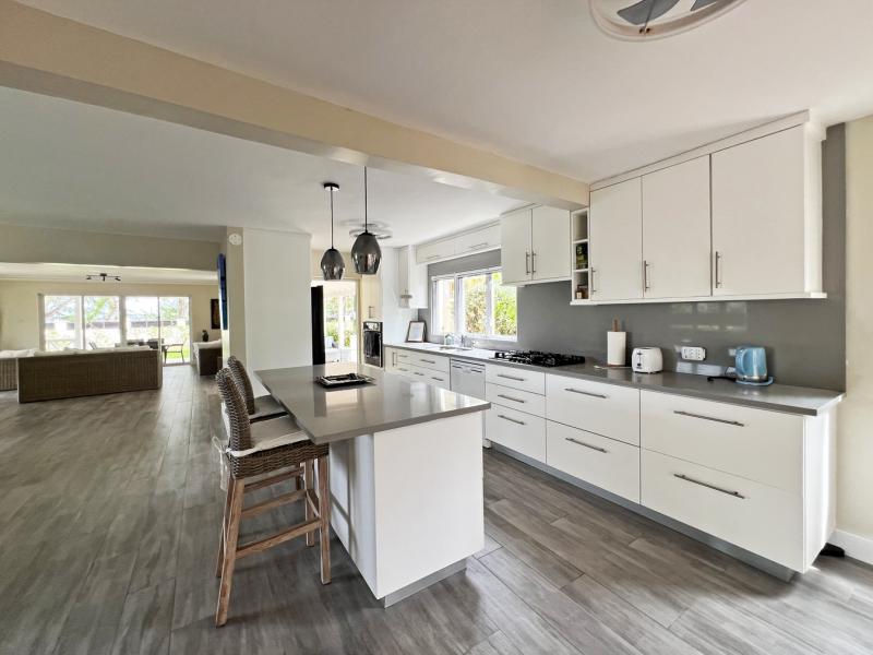 Dawlish , East Coast , St Philip 