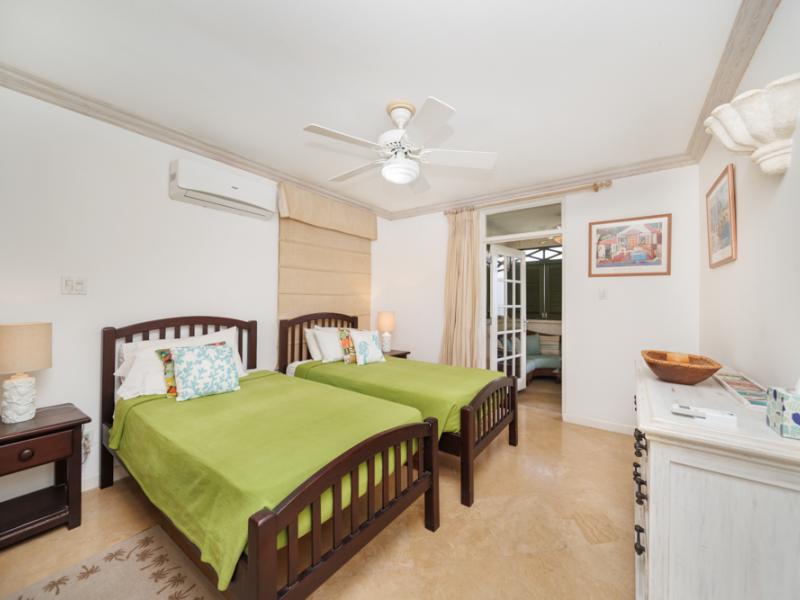Summerland 105 - Penthouse , Prospect , St James , West Coast 