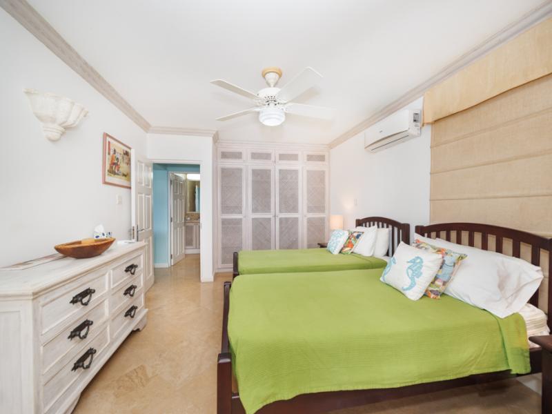 Summerland 105 - Penthouse , Prospect , St James , West Coast 