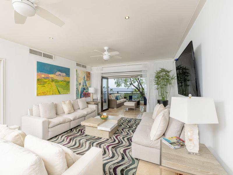 Coral Cove 10 , Beach Front , Coral Cove , St James , West Coast 