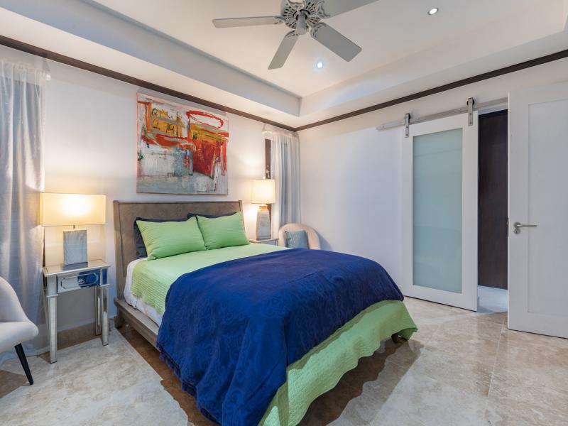 Coral Cove 10 , Beach Front , Coral Cove , St James , West Coast 