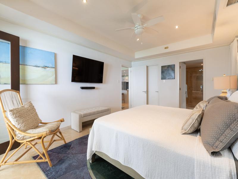 Coral Cove 10 , Beach Front , Coral Cove , St James , West Coast 