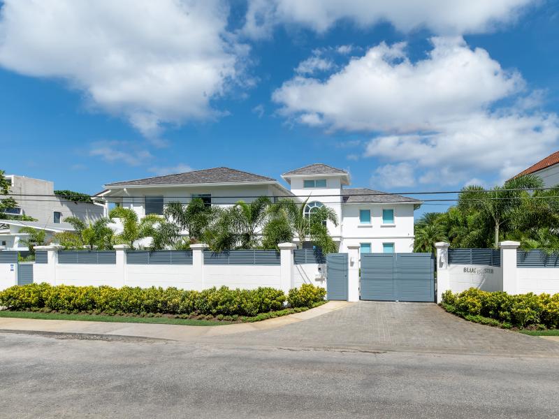 Blue Oyster Villa - Beachfront , Beach Front , Lower Carlton , St James , West Coast 