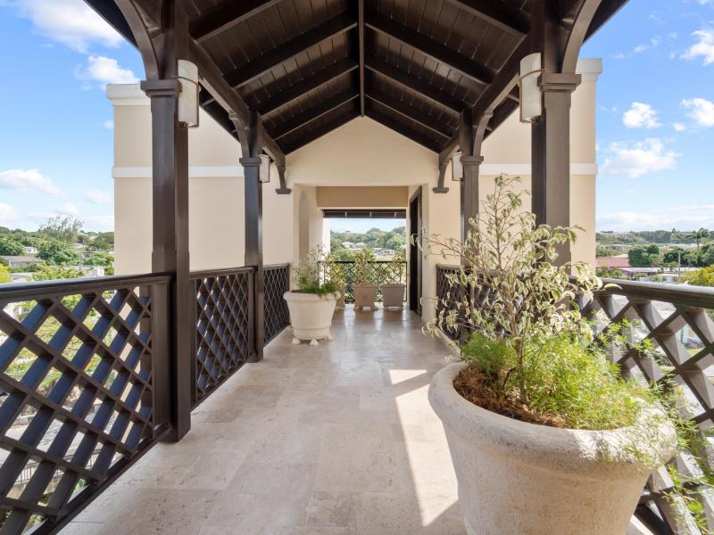 Sandy Cove 501 Penthouse - Beachfront , Beach Front , Sandy Cove , St James , West Coast 