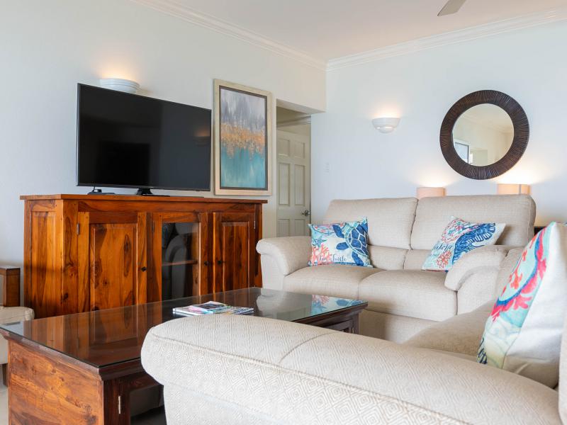 Sandy Hook 32 , Beach Front , Christ Church , South Coast 