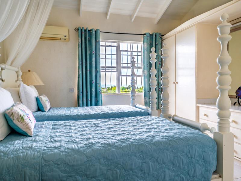 Del Rey 3 Penthouse , Holetown , St James , West Coast 