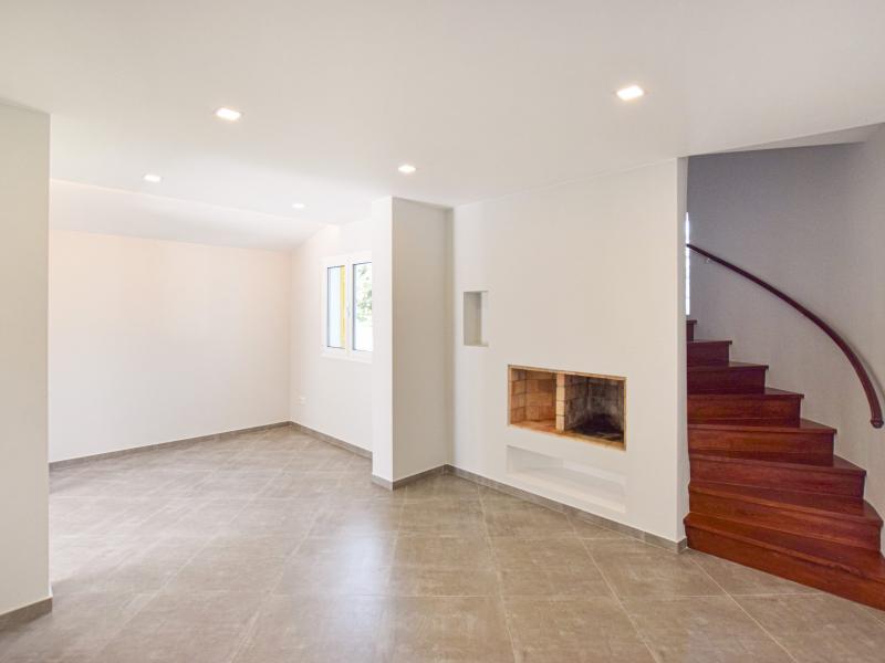 Stylish Renovated Townhouse for Sale , Algarve , Vilamoura 