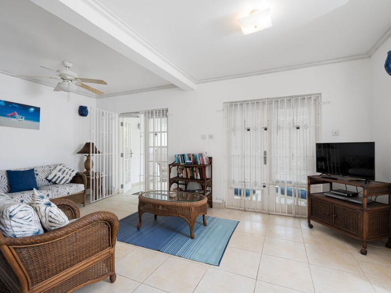 Sunset Blue , Holetown , St James , West Coast 