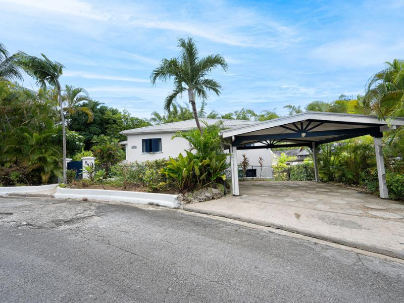 Sunset Blue , Holetown , St James , West Coast 