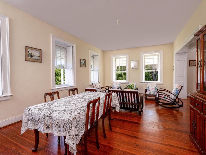 Hilbury Plantation House , St George 
