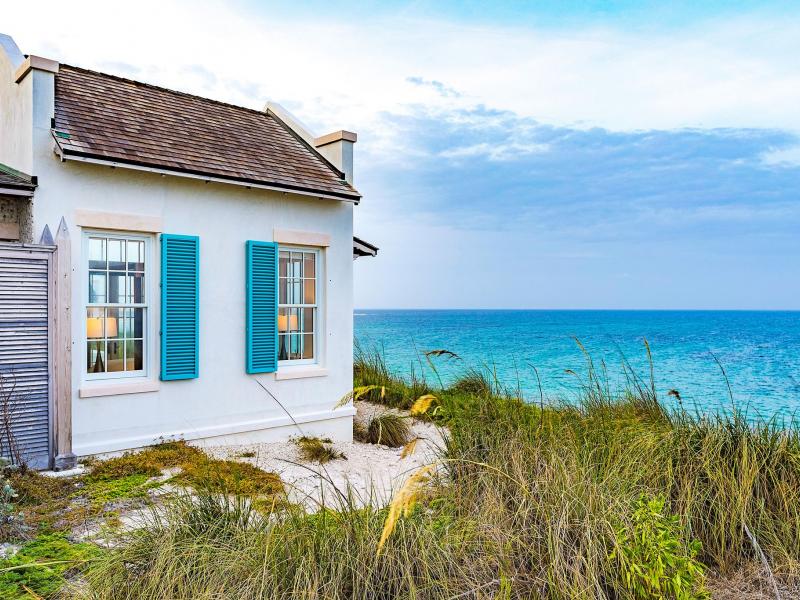 Adventure Cliff - Ambergris Cay , 