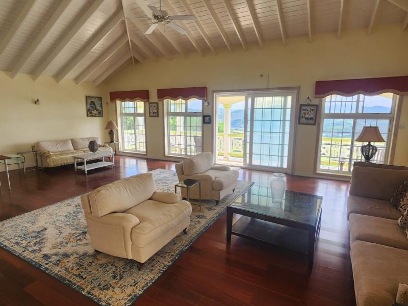 Dove Nest Manor , Cap Estate , Gros lset 