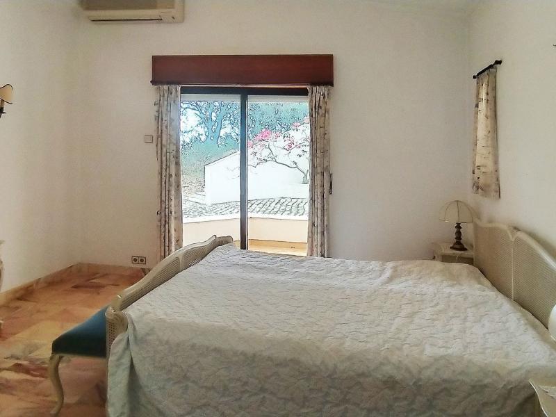 Charming Traditional Villa , Algarve , Loule 