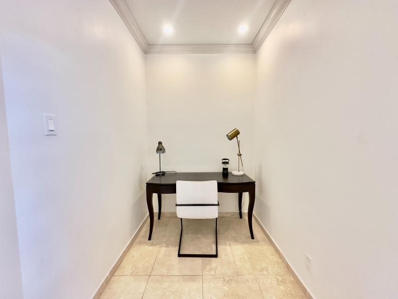 Heron Court 11 , St James , West Coast 