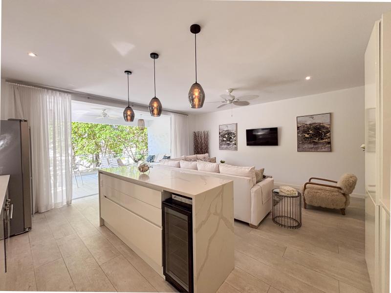 One Queen Street Apartment 3 , Speightstown , St Peter , West Coast 