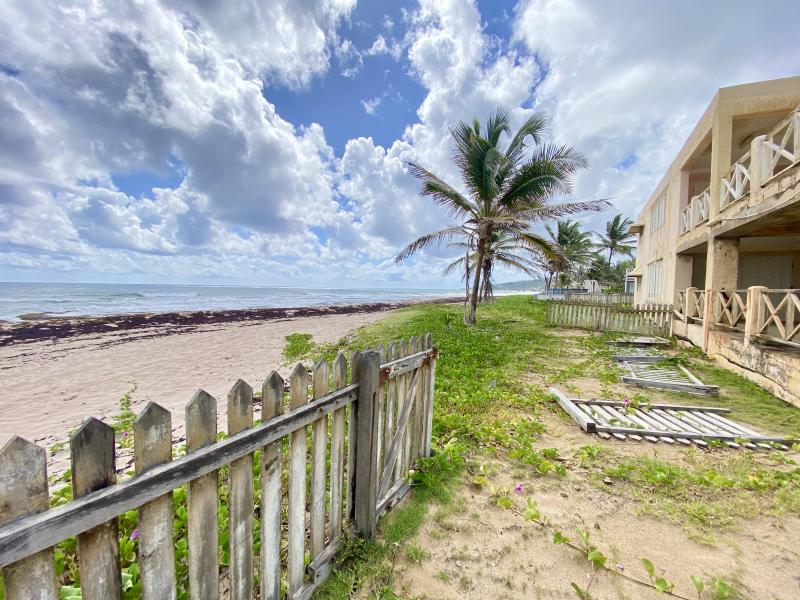 Round Rock House - Cattlewash , East Coast , St Joseph 
