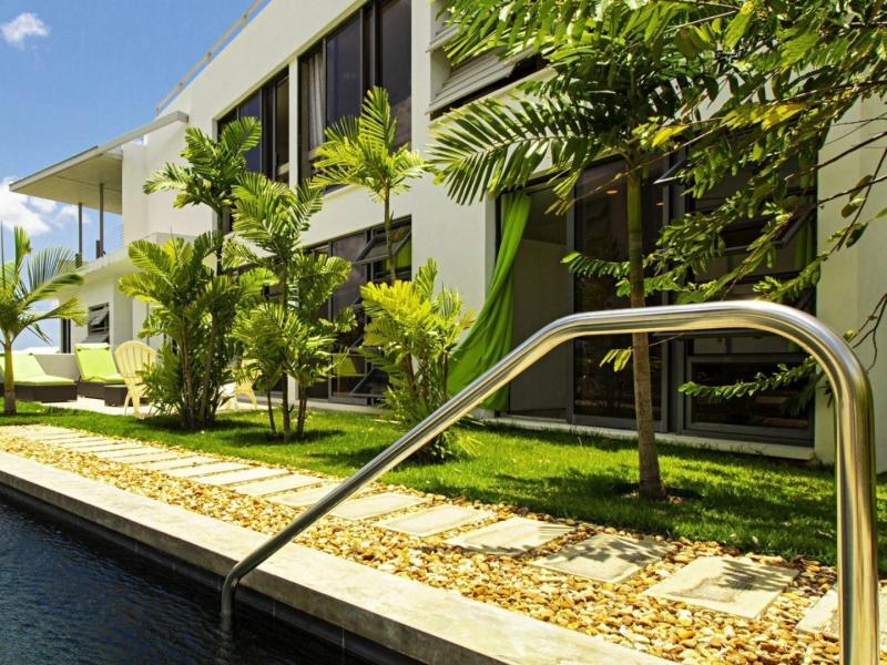 Bagatelle Lime Yard , St James , West Coast 