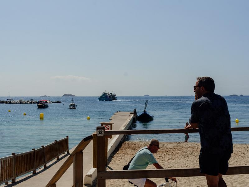 Beachfront Apartment for Sale in Figueretas, Ibiza Town , Ibiza Town 