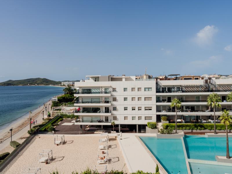 Beachfront Apartment for Sale in Figueretas, Ibiza Town , Ibiza Town 
