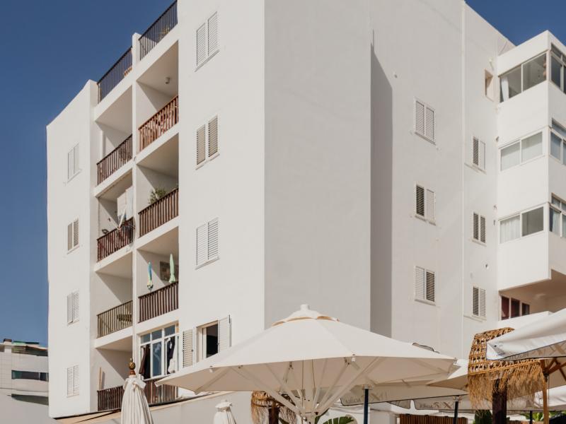 Beachfront Apartment for Sale in Figueretas, Ibiza Town , Ibiza Town 